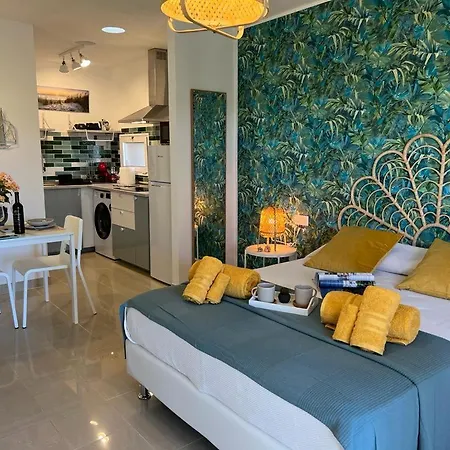 Tender Apartment